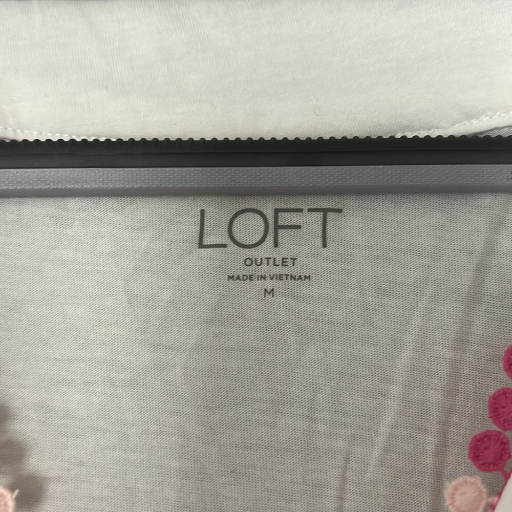 LOFT Top - Picture 3 of 5